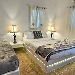 Santorini Sunrise Pleasure Apartment