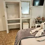 Santorini Sunrise Pleasure Apartment *