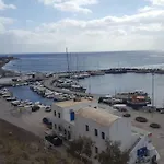 Santorini Sunrise Pleasure * Perissa (Santorini)