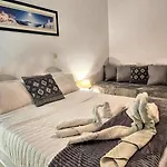 Santorini Sunrise Pleasure *