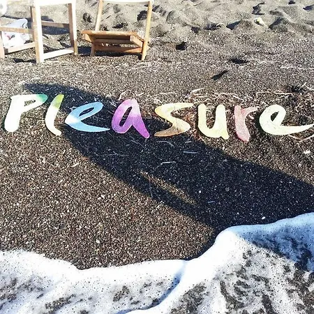 شقة Pleasure Black Santorini