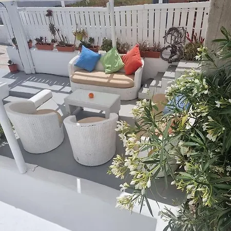 Santorini Sunrise Pleasure Апартаменты