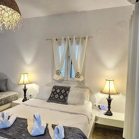 Santorini Sunrise Pleasure פריסה