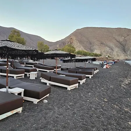 Διαμέρισμα Pleasure Black Santorini Περίσσα