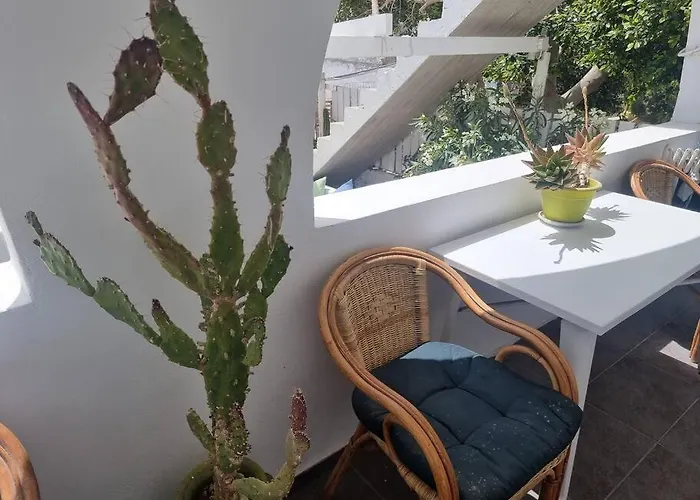 Santorini Sunrise Pleasure Perissa (Santorini)