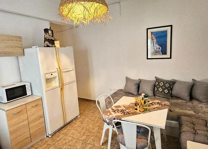 Santorini Sunrise Pleasure Apartment Perissa (Santorini)