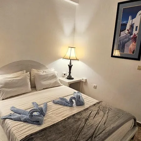 Pleasure Black Santorini Apartment Perissa (Santorini)