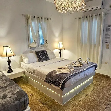 Santorini Sunrise Pleasure *