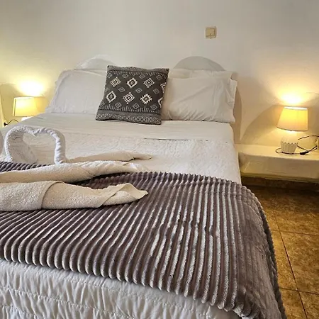Pleasure Black Santorini Apartment