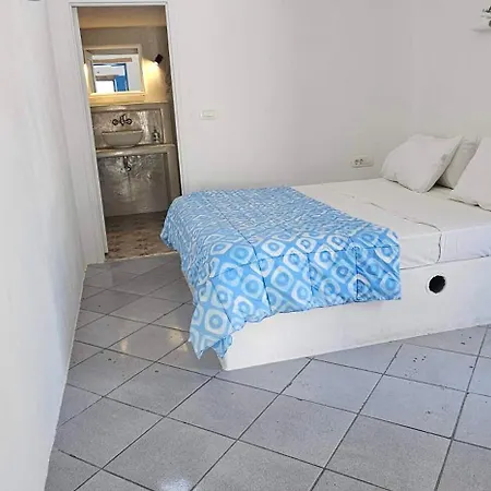 Pleasure Black Santorini *
